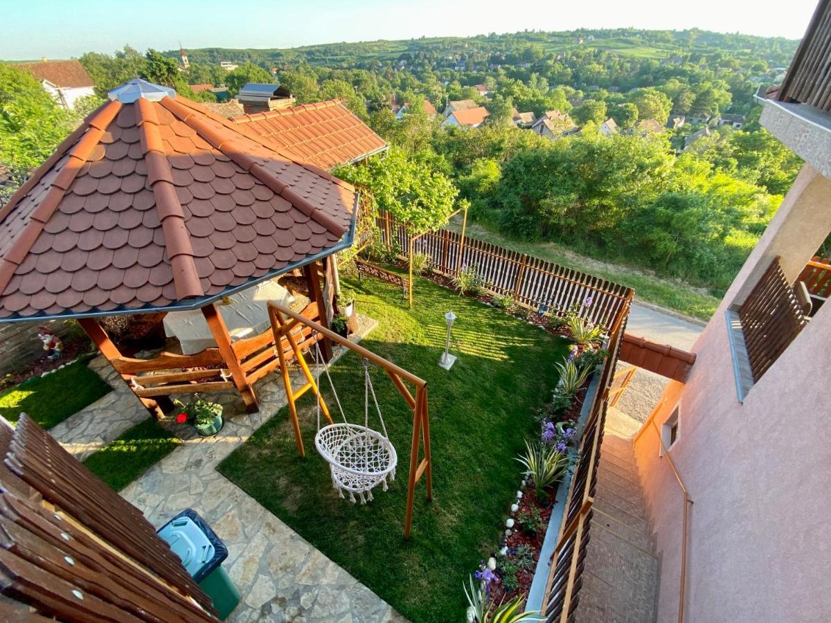 Apartman Simona Vrdnik Extérieur photo